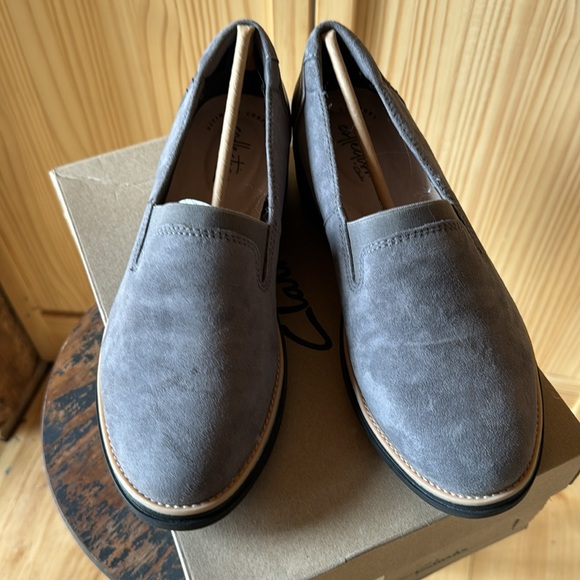Clarks Grey Suede wedge shoes - Picture 2 of 6